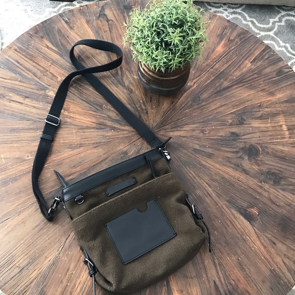 SHERPANI “Luna” Crossbody Purse